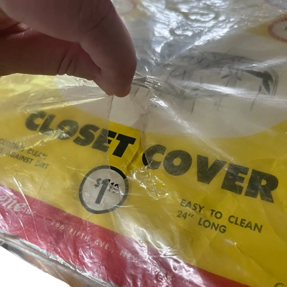 Bogene Vinyl Plastic 24” Closet Cover Sanitize Non-toxic‎ Germ Resistant